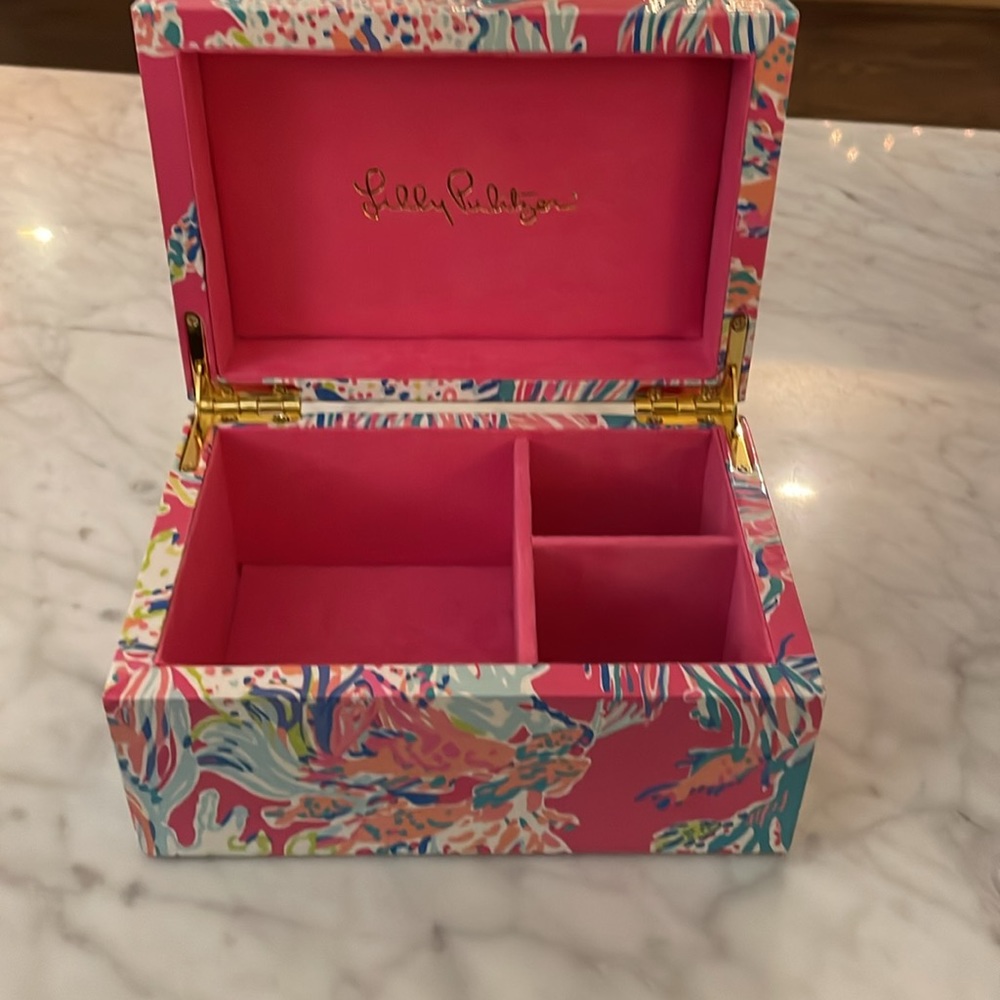 Lilly Pulitzer Jewelry Box - Picture 2 of 6